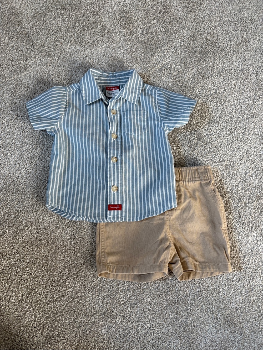Wrangler Blue & White Striped Short Sleeve Shirt with Khaki Shorts